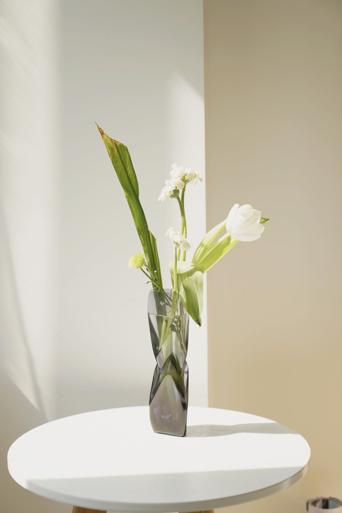 Glass Bud Vase, Clear