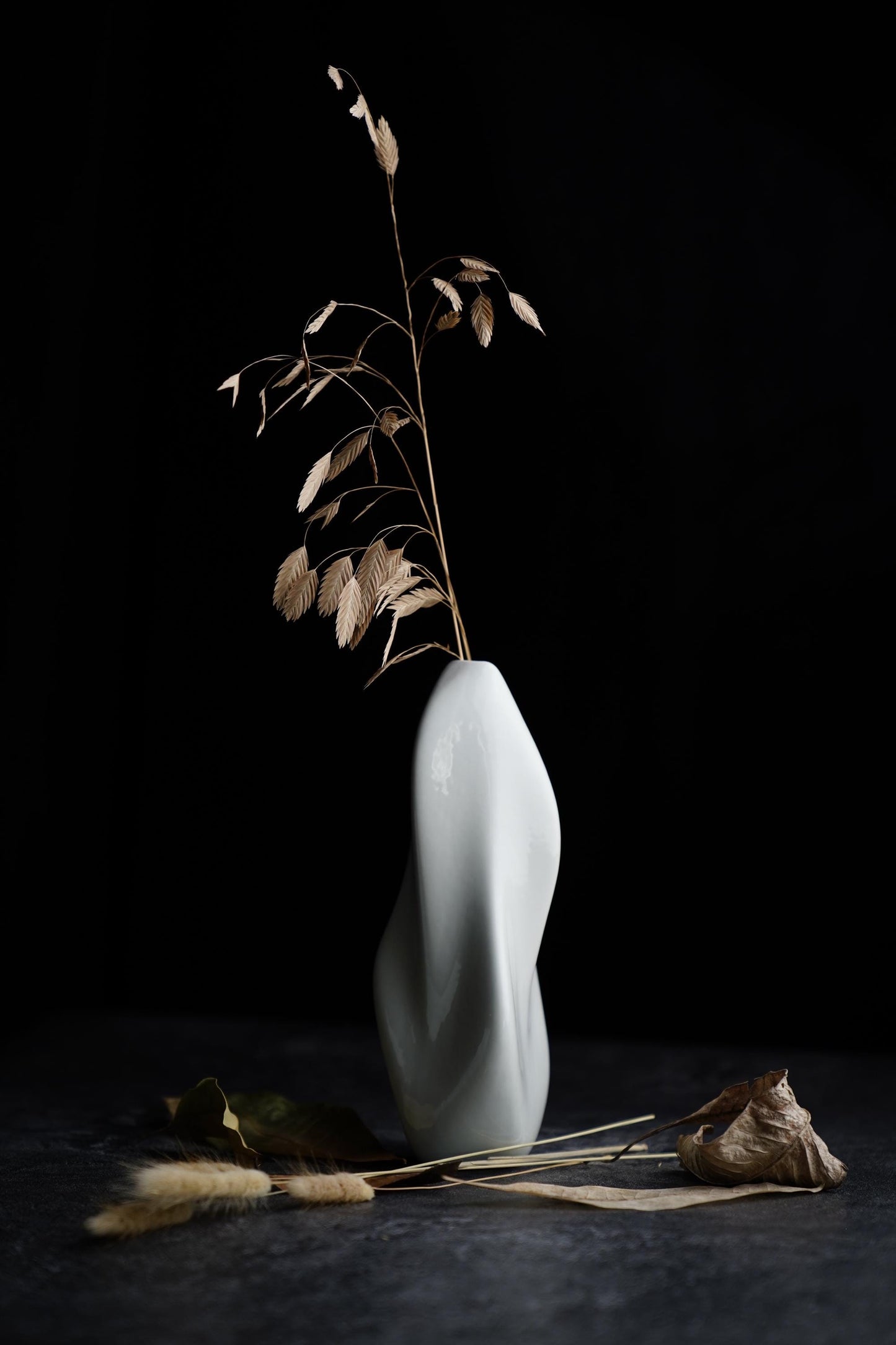 Flowing Clouds Ceramic Vase – Handmade Modern Decor