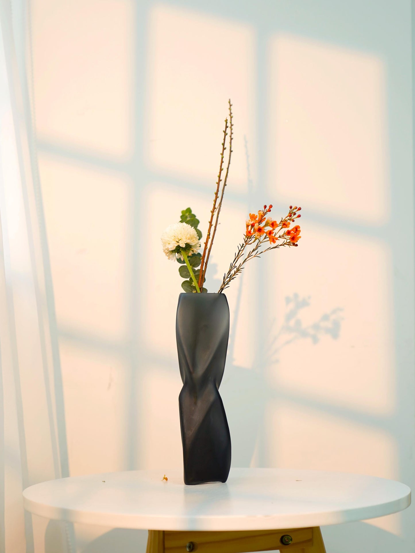 Frosted Glass Vase – Soft Sculptural Modern Accent