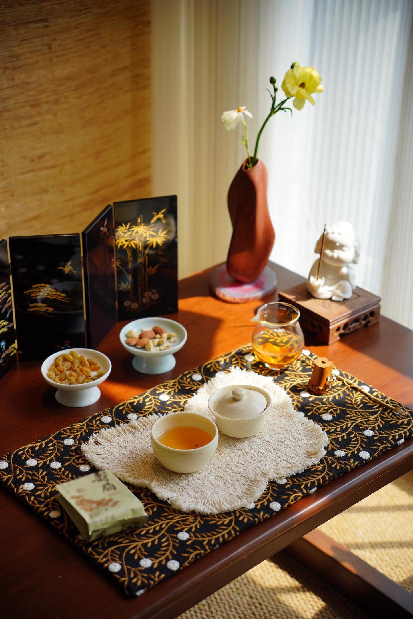 Handmade Chabu Tea Mat Set – Zen Duo for Gongfu Tea Ceremony · ~ Black Botanical · Wabi-Sabi Layered Decor · Gift for Tea Lovers