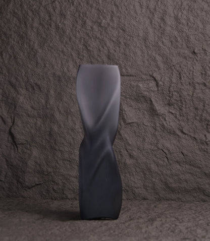 Frosted Glass Vase – Soft Elegance for Your Home